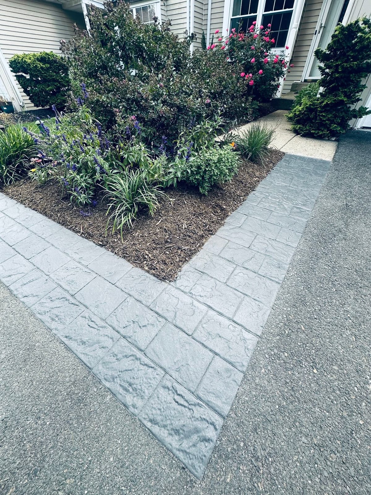 Garden Island & Paver Walkway