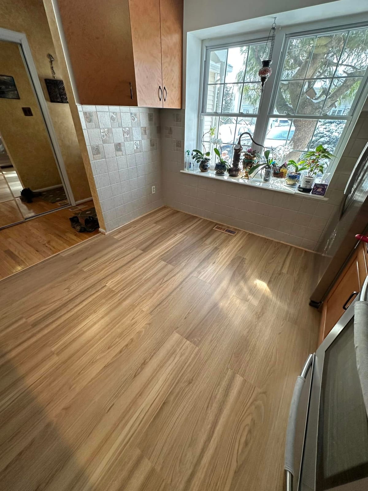 Kitchen Laminate Flooring