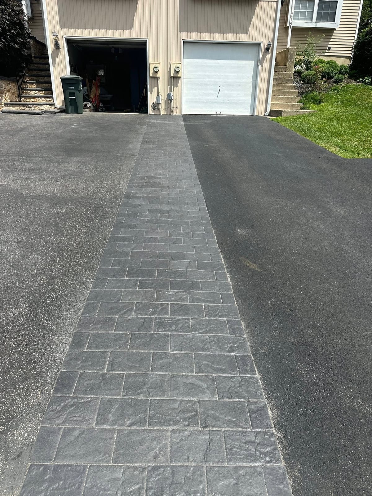 Driveway Divider Reconstruction with Concrete Pavers